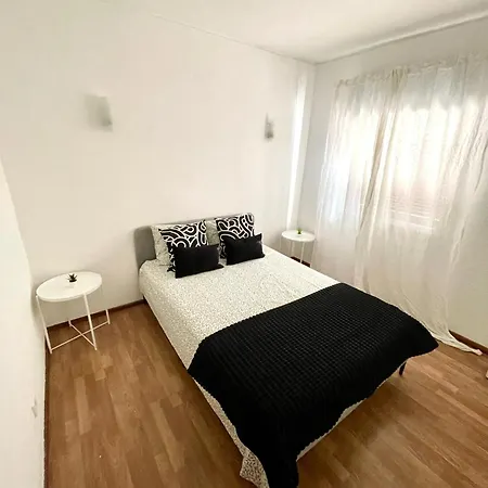 Two Bedrooms De Quarteira Виламура